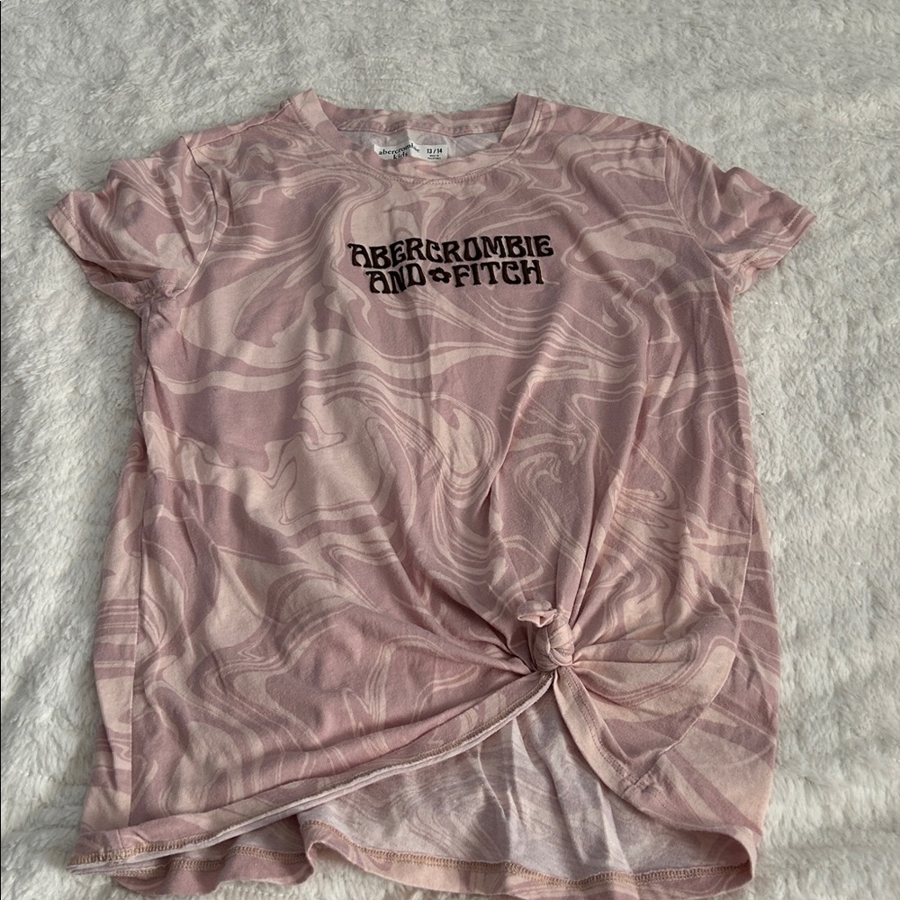 Abercrombie & Fitch Swirled Pink Knot Tee size 13/14